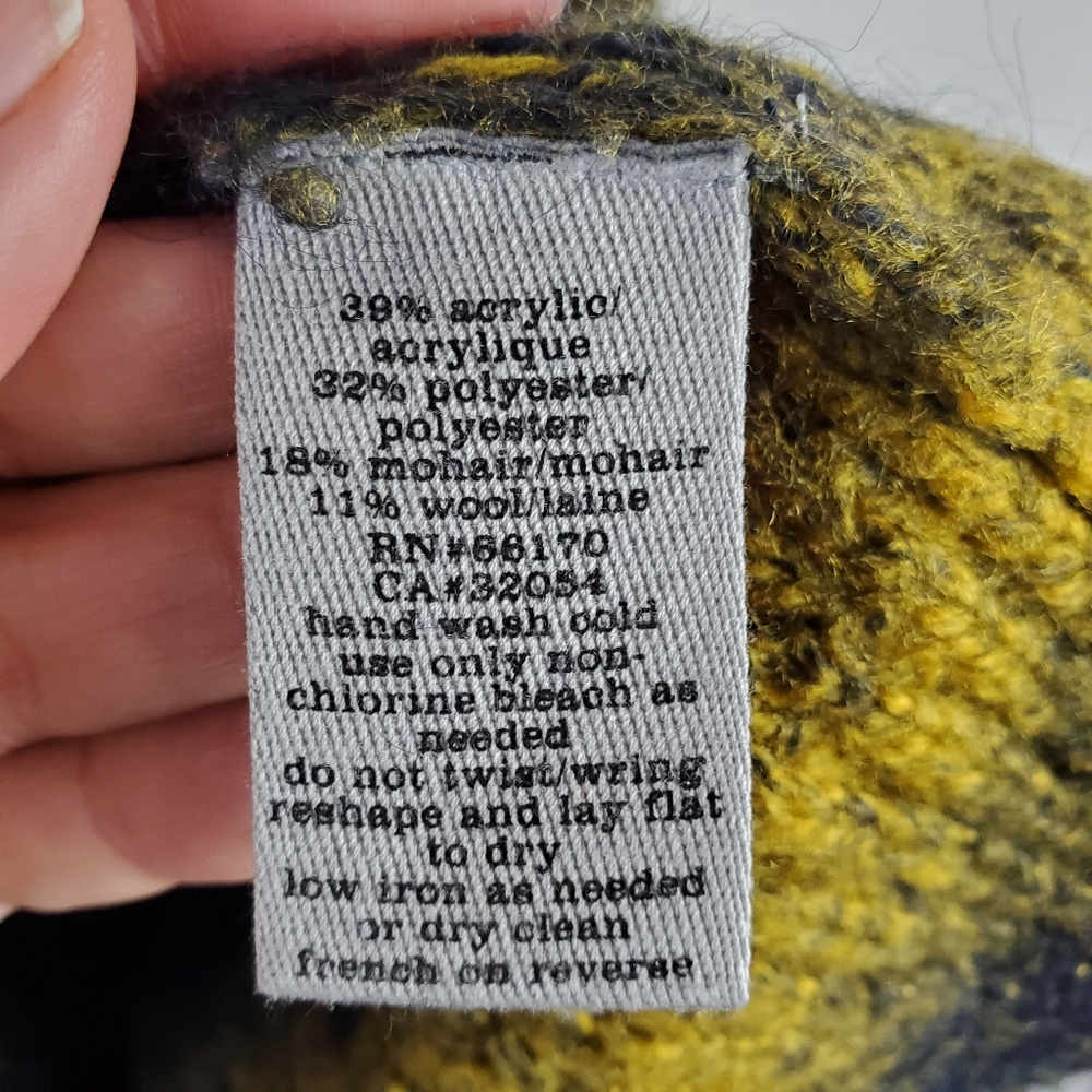Ecote (Urban Outfitters) sweater - Picture 6 of 6